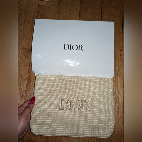 Dior Handbags - NEW CHRISTIAN DIOR BEAUTY FAUX RAFFIA MAKEUP BAG TROUSSE POUCH *GWP*VIP*